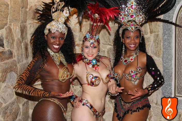 Passistas e Mulatas Valeria, Karine e Mariana - Passistas e Mulatas