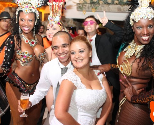 Casamento Magno e Jéssica - Status Samba Show0028 Passistas e Casal da Status Samba Show