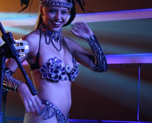 BAILE SAN DIEGO - Passista Aline Ferreire Passista Aline Ferreire