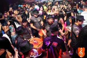 BAILE SAN DIEGO - Bateria Samba Show Bateria Samba Show