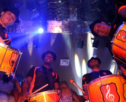 BAILE SAN DIEGO - Baile de Favela Status Samba Show Baile de Favela Status Samba Show