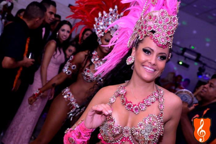 festa-casamento- Mulata Nathany Mulata Nathany (Passista)