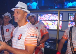 Festa de Reveillon Le Reve 31-12-2017 0008 Ritmista - Tamborim