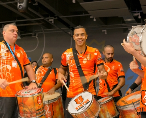 Evento-Corporativo-Magalu0001 Lucas de Oliveira Caixa e Equipe de Bateria